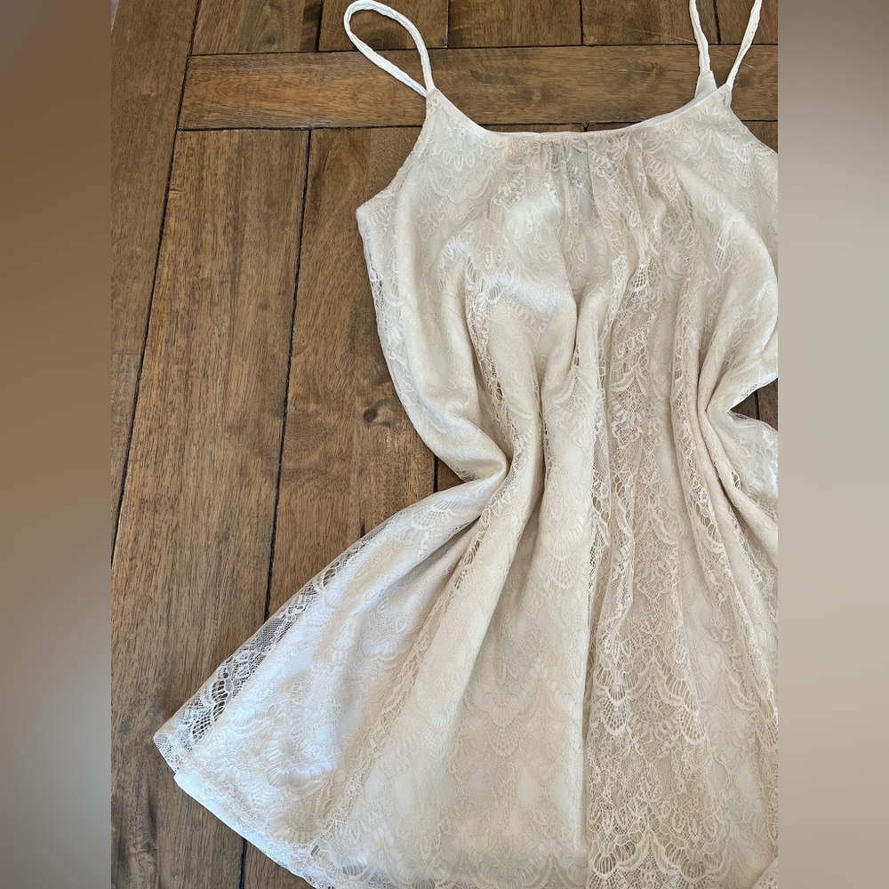 Boho Ivory Lace Mini Dress size Medium - Picture 4 of 12